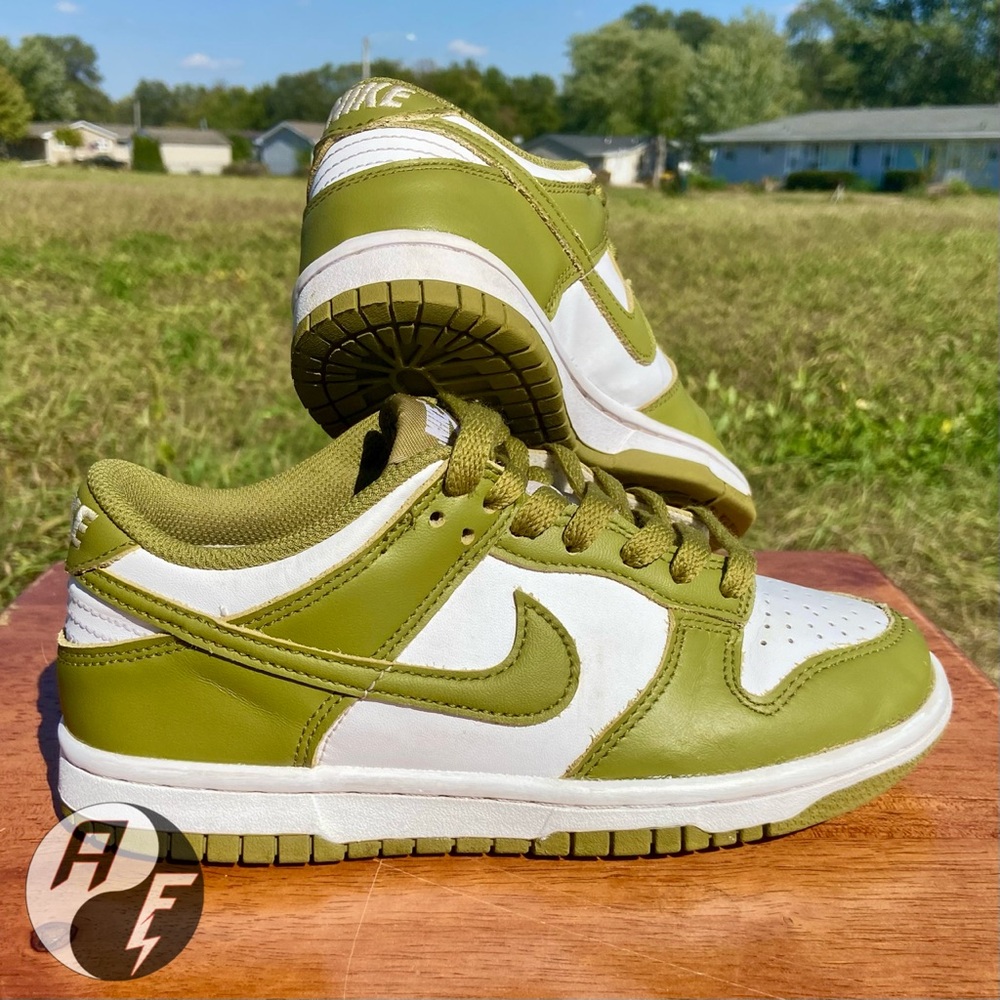Nike Dunk Low ‘Medium Olive’ (3.5Y)